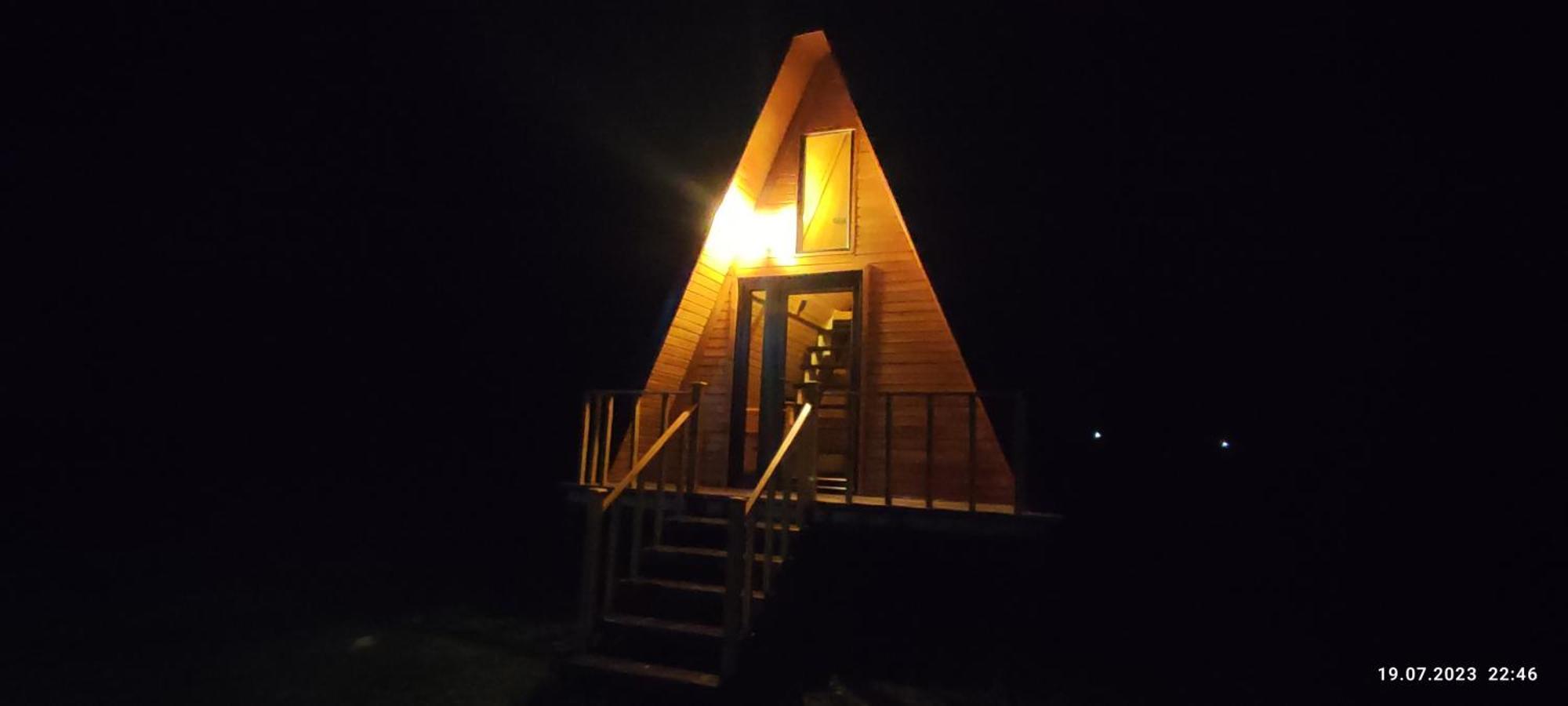 Aquacool Hotel Crasna  Buitenkant foto