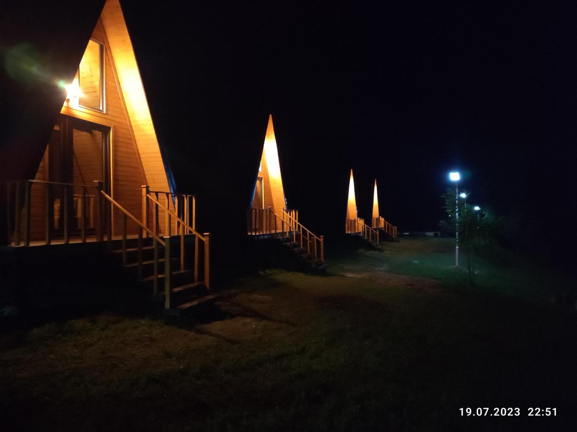 Aquacool Hotel Crasna  Buitenkant foto
